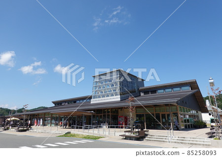 飯館村路邊站舞館(2021年9月) 飯館村路邊站舞館(2021年9月) 85258093