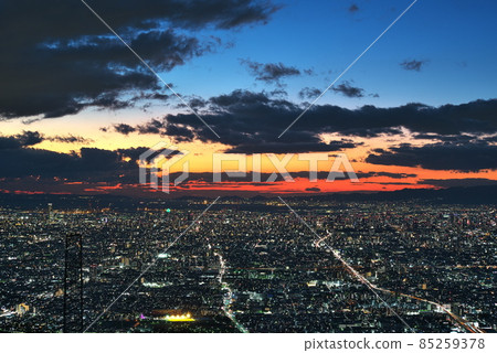 Silhouette of sunset and night view 85259378