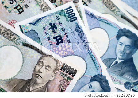 Close-up of many Japanese bills 85259789