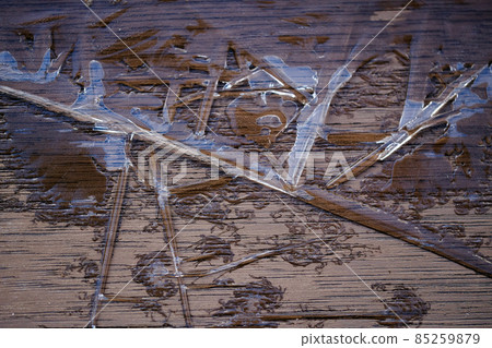 Winter morning (ice crystals) 85259879