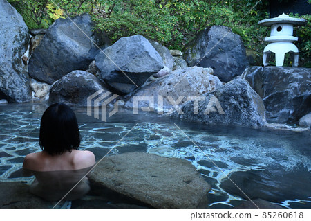 Hot spring Hot spring 85260618