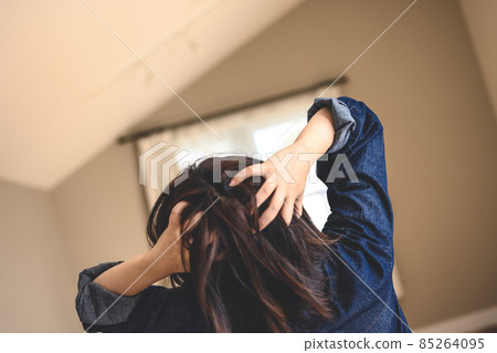 一個受苦的女人 85264095