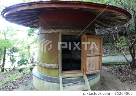 Tianshan Bunko of sake barrels Tianshan Bunko of sake barrels 85264863