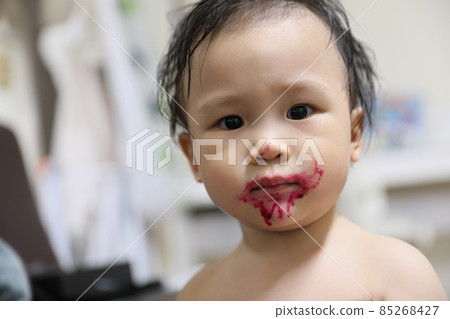 幼兒 85268427
