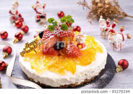 Christmas homemade cake 85270194