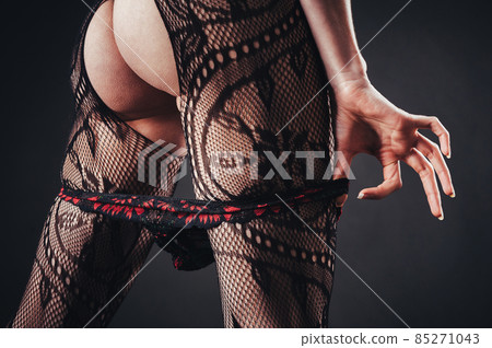 Sensual woman body. Sexy bra, woman in panties,... - Stock Photo [85271043]  - PIXTA