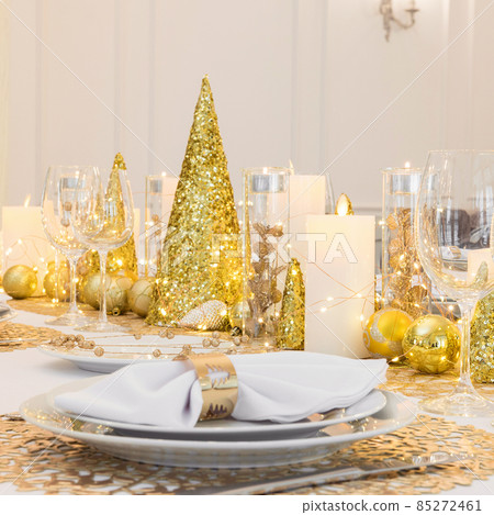 christmas table decoration 85272461