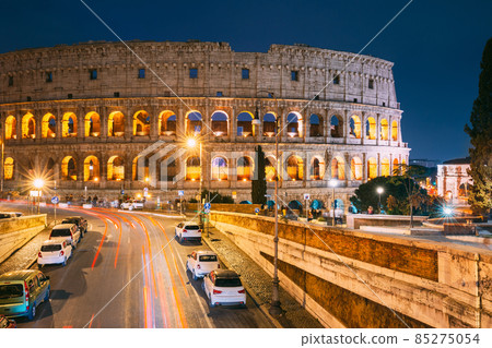 Rome, Italy. Colosseum Also Known As Flavian Amphitheatre In Evening Or Night Time. 85275054