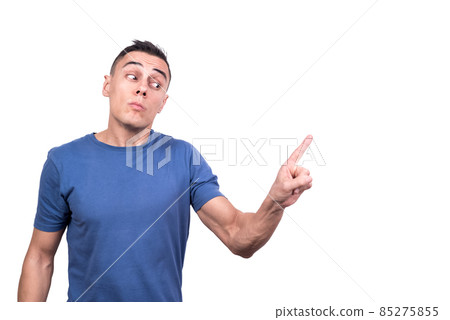 Man warning and gesturing no with the finger 85275855