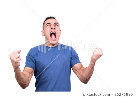 Man shouting angrily while gesturing with the arms 85275959