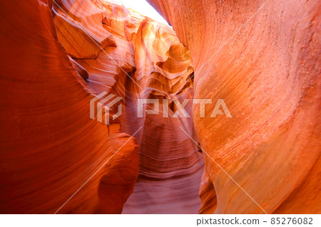 Antelope Canyon X (South Valley) Page, Arizona, USA 85276082