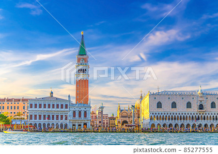Venice cityscape with San Marco basin of Venetian lagoon water Venice cityscape with San Marco basin of Venetian lagoon water 85277555