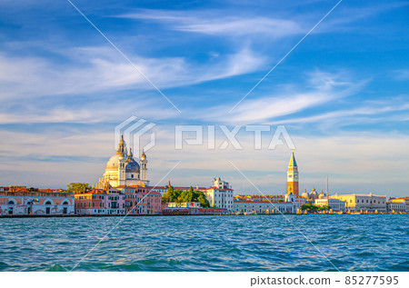 Venice cityscape with San Marco basin of Venetian lagoon 85277595