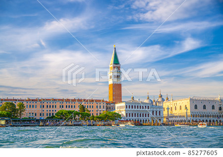 Venice cityscape with San Marco basin of Venetian lagoon 85277605