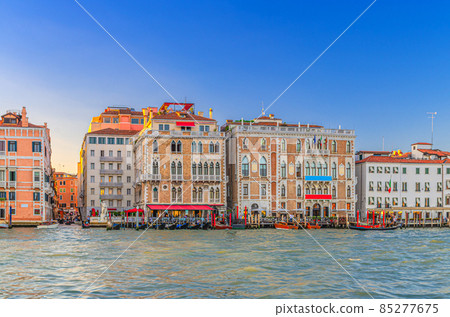 Grand Canal waterway in Venice historical city centre Grand Canal waterway in Venice historical city centre 85277675