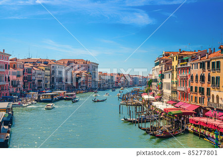 Venice cityscape with Grand Canal 85277801