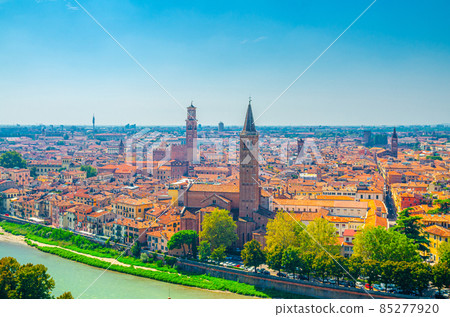 Aerial view of Verona historical city centre, Adige river, church Basilica di Santa Anastasia tower 85277920