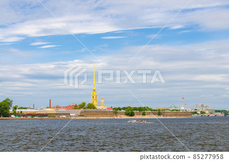 Cityscape of Saint Petersburg city 85277958