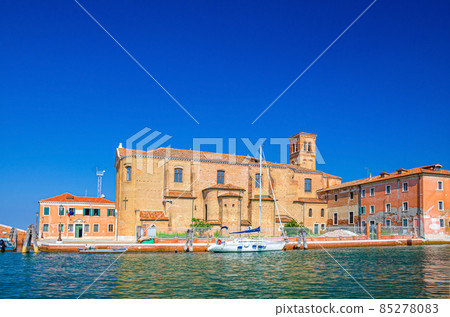Saint Domenico catholic church Chiesa di San Domenico and white yacht near island in lagoon, Chioggia town Saint Domenico catholic church Chiesa di San Domenico and white yacht near island in lagoon, Chioggia town 85278083