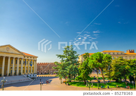 Verona city historical centre Verona city historical centre 85278163