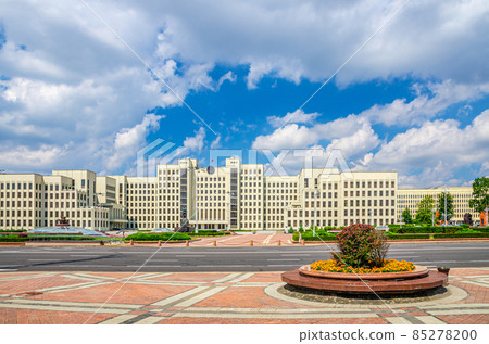The Government House constructivism style building on Independence Square in Minsk 85278200