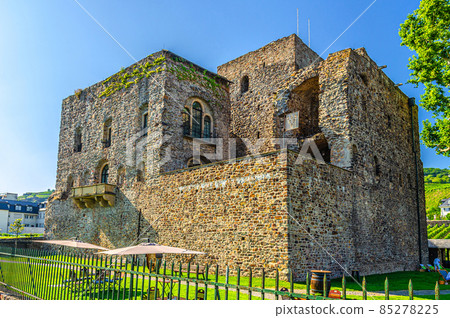 Bromserburg medieval stone lowland castle building in Rudesheim am Rhein 85278225