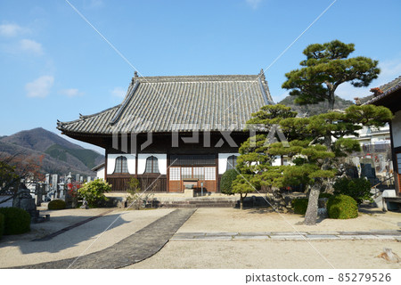 Bitchū-Takahashi Ryokuji Yakushido Takahashi City, Okayama Prefecture 85279526