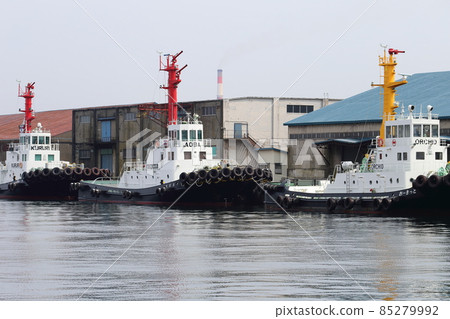 Scenery of Muroran Port in Hokkaido 85279992