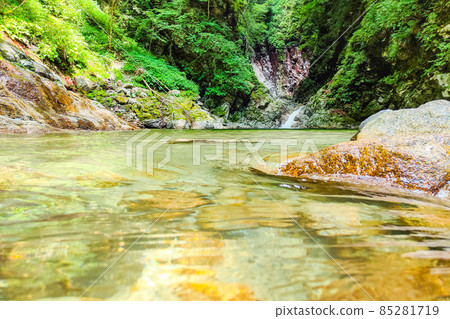 小白川峽谷:千淵(夏季) 小白川峽谷:千淵(夏季) 85281719