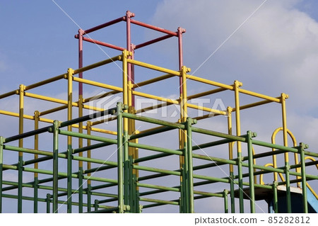 叢林健身房 85282812