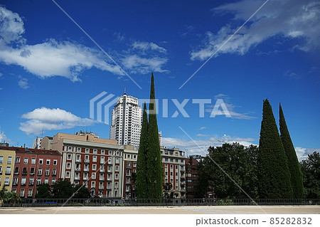 madrid landscape 85282832