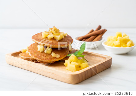 apple pancake or apple crepe 85283613