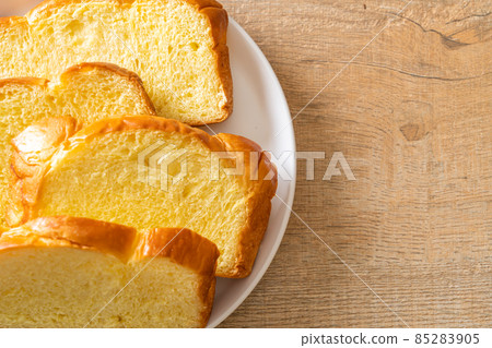 Sweet potato bread with coffee 85283905