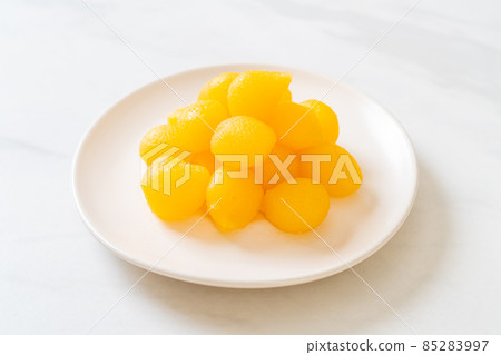 Sweet gold egg yolk drop Sweet gold egg yolk drop 85283997