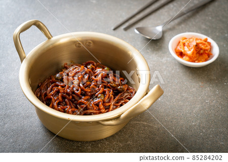 Korean black spaghetti or instant noodle with roasted chajung sauce 85284202