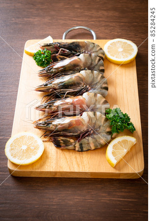 fresh tiger prawn or shrimp fresh tiger prawn or shrimp 85284245