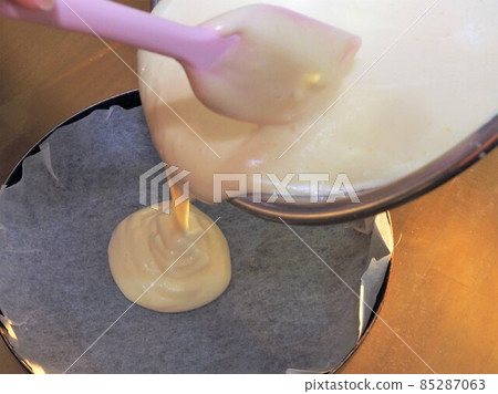做海綿蛋糕的麵團 做海綿蛋糕的麵團 85287063