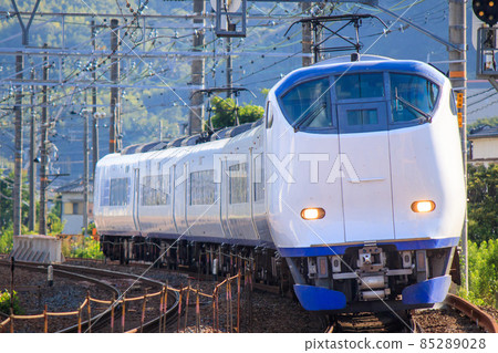 Haruka 281 series Kanku Limited Express running on the JR Kyoto Line 85289028