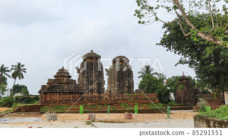 View of Bhavani Sankara Temple and Sukasari Temple, Bhubaneswar, Odisha, India. 85291551