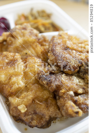 Delicious fried chicken lunch box Delicious fried chicken lunch box 85294819