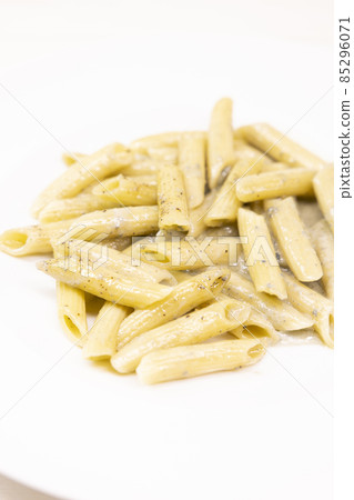 Delicious Gorgonzola Penne Delicious Gorgonzola Penne 85296071