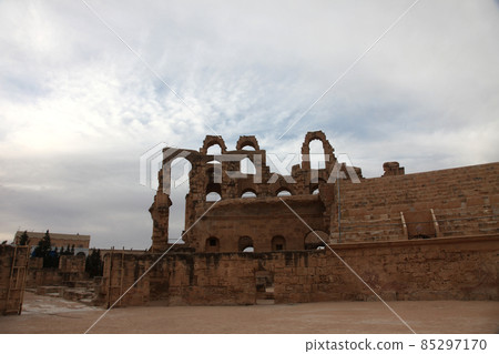 The amphitheater in El Jem, Tunisia 85297170