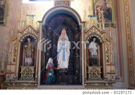 Altar of Our Lady of Lourdes in the church of Saint Matthew in Stitar, Croatia Altar of Our Lady of Lourdes in the church of Saint Matthew in Stitar, Croatia 85297172