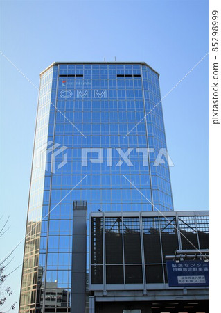 OMM大樓 85298999