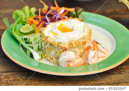 stir fried rice with shrimp and sunny side up egg ,stir fried rice stir fried rice with shrimp and sunny side up egg ,stir fried rice 85301047