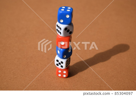 Dice 85304097