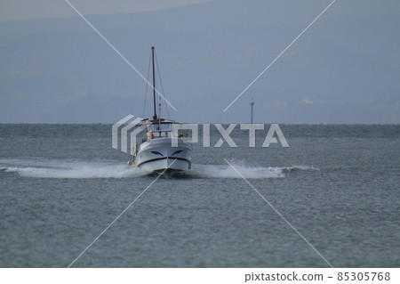 Omuta City Miike Port Fishing boat returning to the port, Omuta City Miike Port Fishing boat returning to the port, 85305768