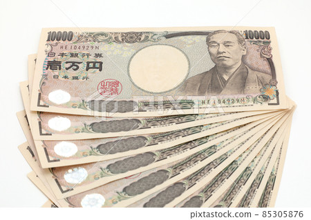 100,000 yen benefit 100,000 yen benefit 85305876