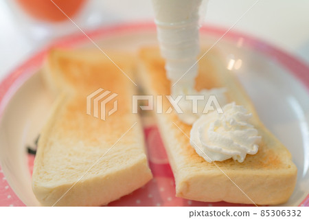Fresh cream 85306332