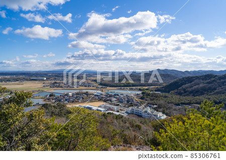 從善寶山的山路上看到的葛西盆地（葛西阿爾卑斯山） 85306761